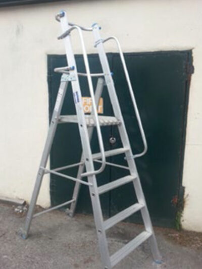 warehouse aluminium step ladder